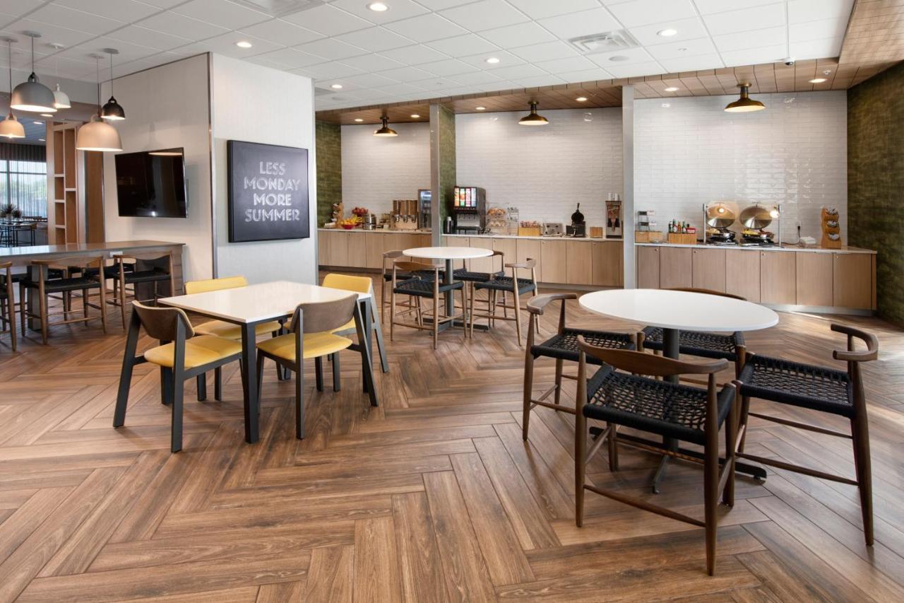 Fairfield By Marriott Inn & Suites Dallas East Екстер'єр фото