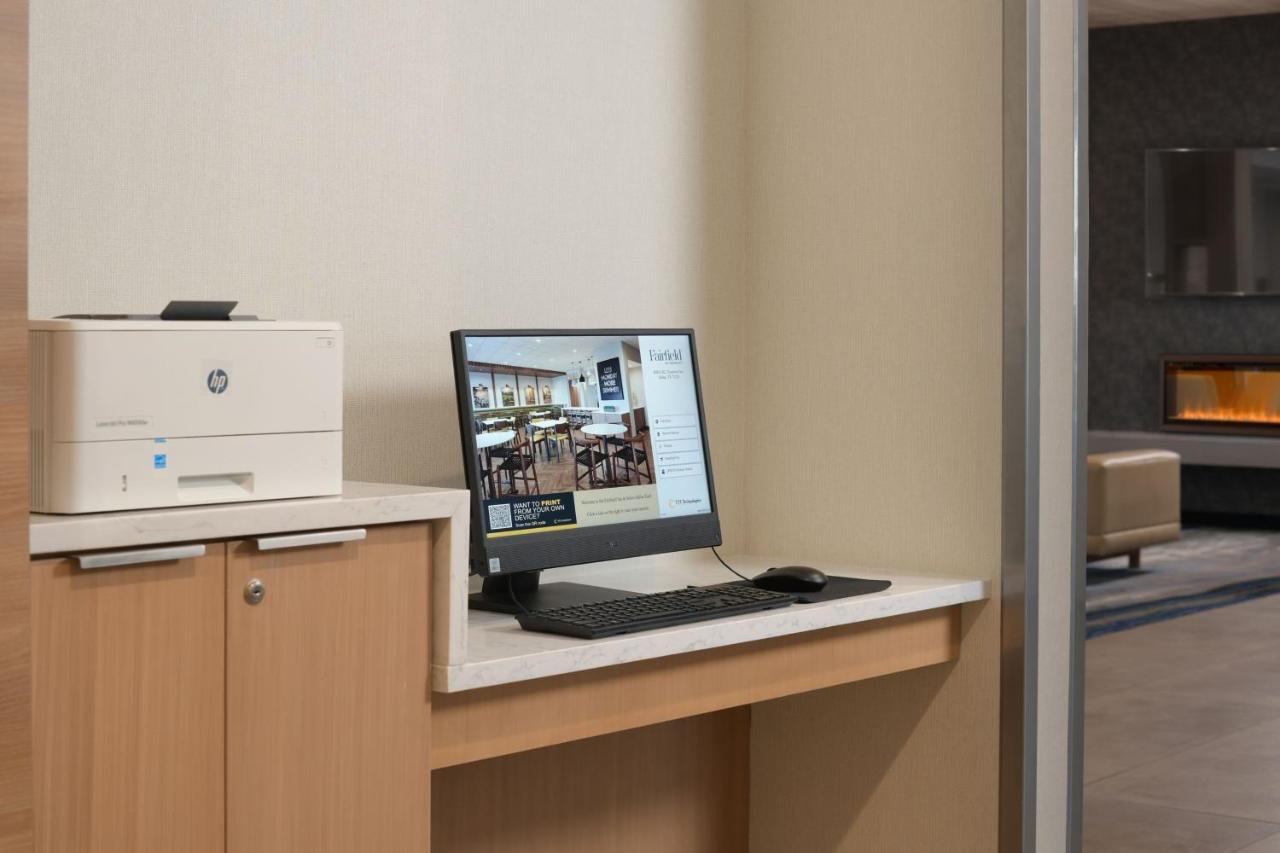 Fairfield By Marriott Inn & Suites Dallas East Екстер'єр фото